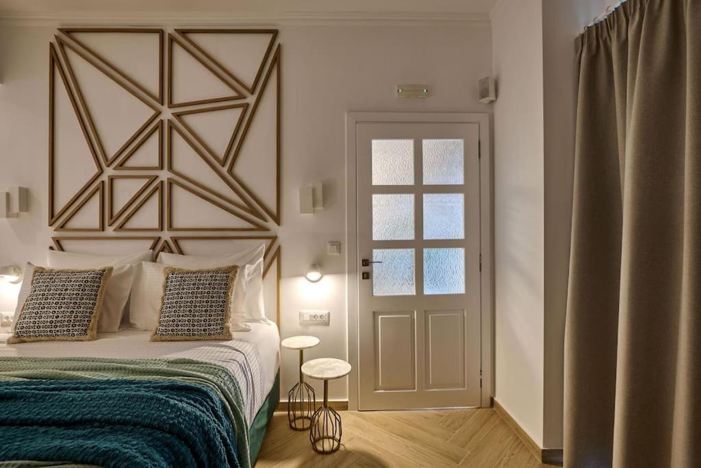 Kaizen Chania - New Central Apartment Just 350M Away With Private Jacuzzi And Free Parking! Exteriör bild